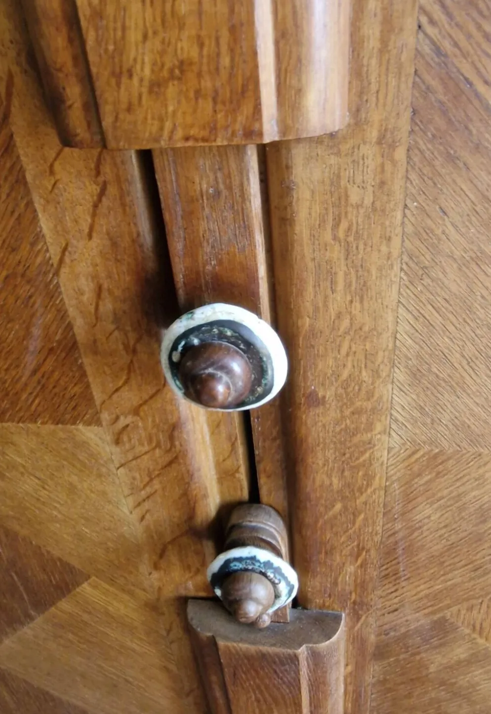 Armoire Guillerme et Chambron