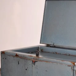 Armoire industrielle en fer, années 1970