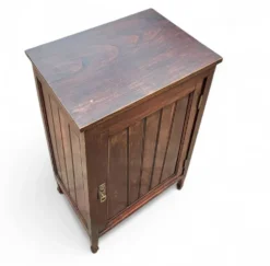 Armoire à liqueurs des années 1930