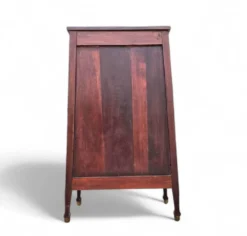 Armoire à liqueurs des années 1930