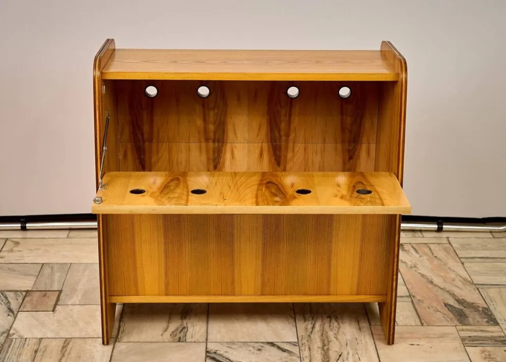 Armoire à literie du milieu du siècle, années 1960, Tchécoslovaquie