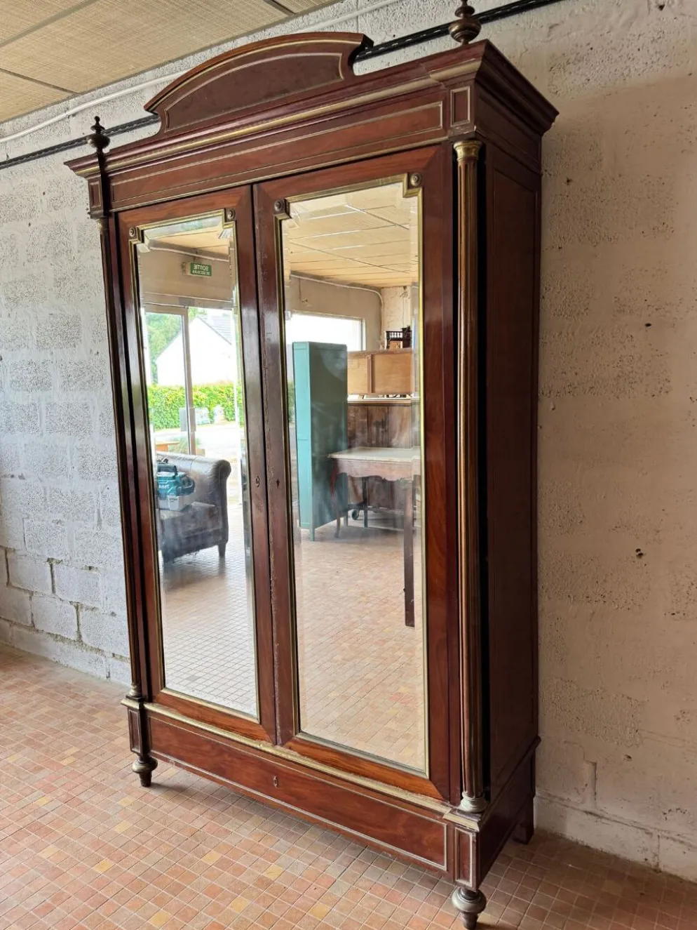 Armoire Louis XVI en acajou