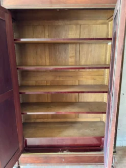 Armoire Louis XVI en acajou