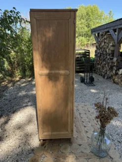 Armoire massif art déco