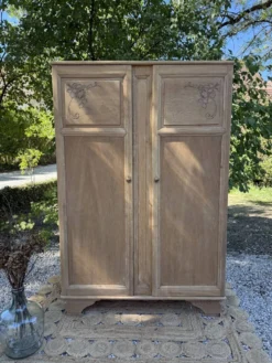 Armoire massif art déco