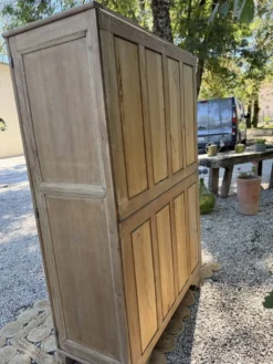 Armoire massif art déco
