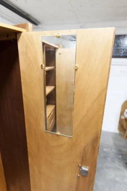 Armoire 1950 Mid-Century Modern en chêne 2 portes, 2 tiroirs