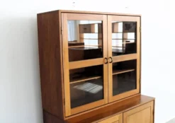 armoire murale vintage | vitrine | C. Hvidt