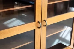 armoire murale vintage | vitrine | C. Hvidt