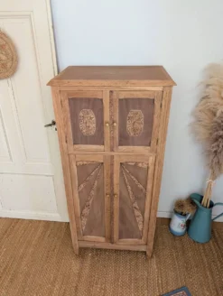 Armoire parisienne