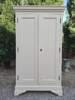 Armoire Parisienne