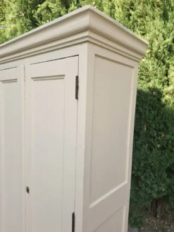 Armoire Parisienne