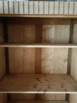 Armoire parisienne