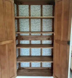 Armoire parisienne