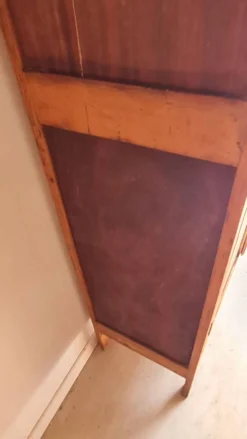 Armoire parisienne ancienne