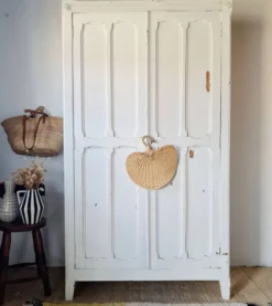 Armoire parisienne ancienne blanche – Années 50