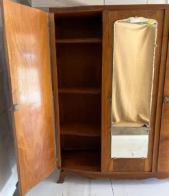 Armoire parisienne art déco