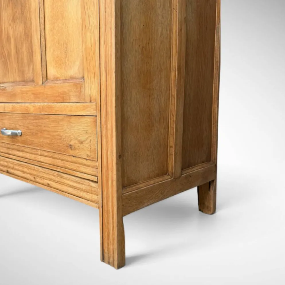 Armoire parisienne art déco chêne brut rénovée