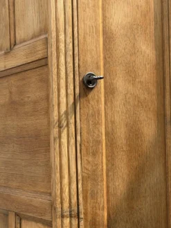 Armoire parisienne art déco chêne brut rénovée