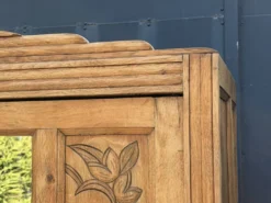 Armoire parisienne art déco chêne brut rénovée