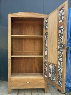 Armoire parisienne art déco chêne brut rénovée