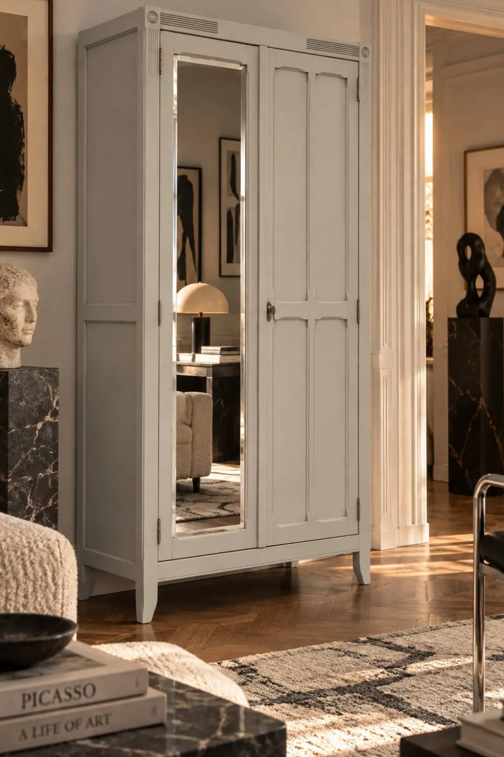 Armoire parisienne art déco rénovée miroir biseauté