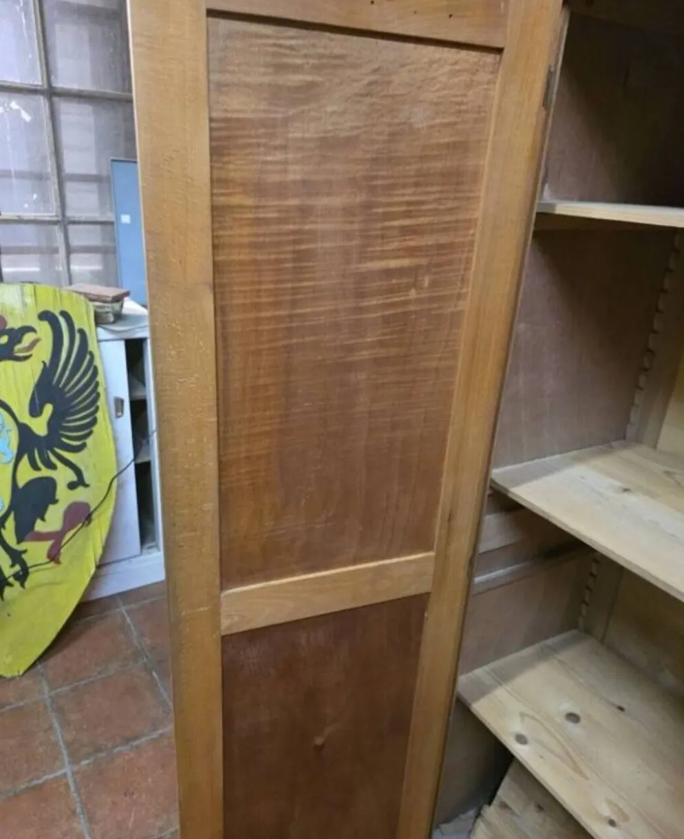 Armoire parisienne des années 60