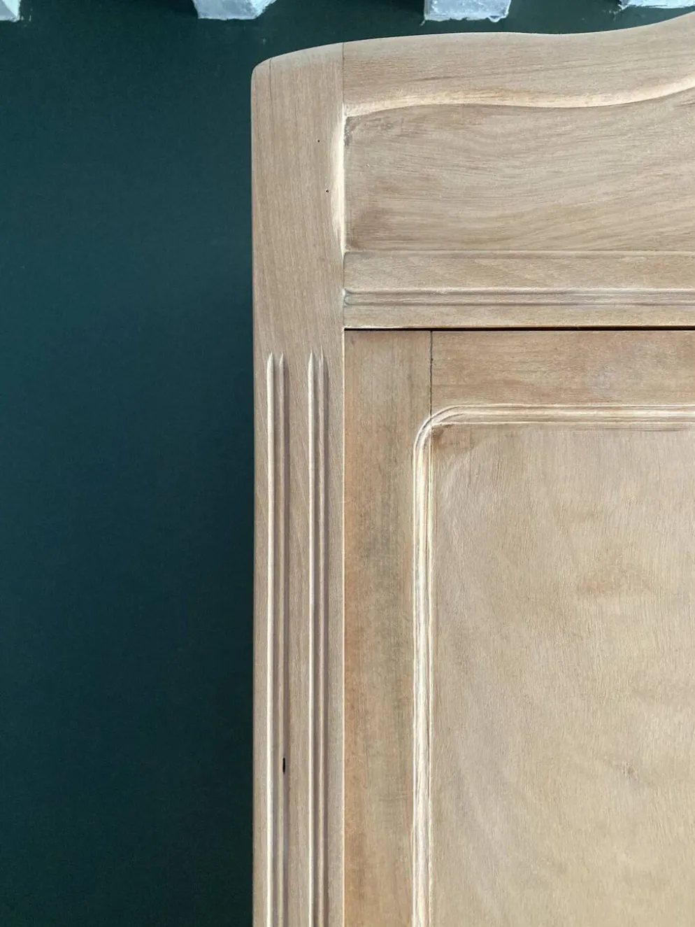 Armoire Parisienne d'hôtel