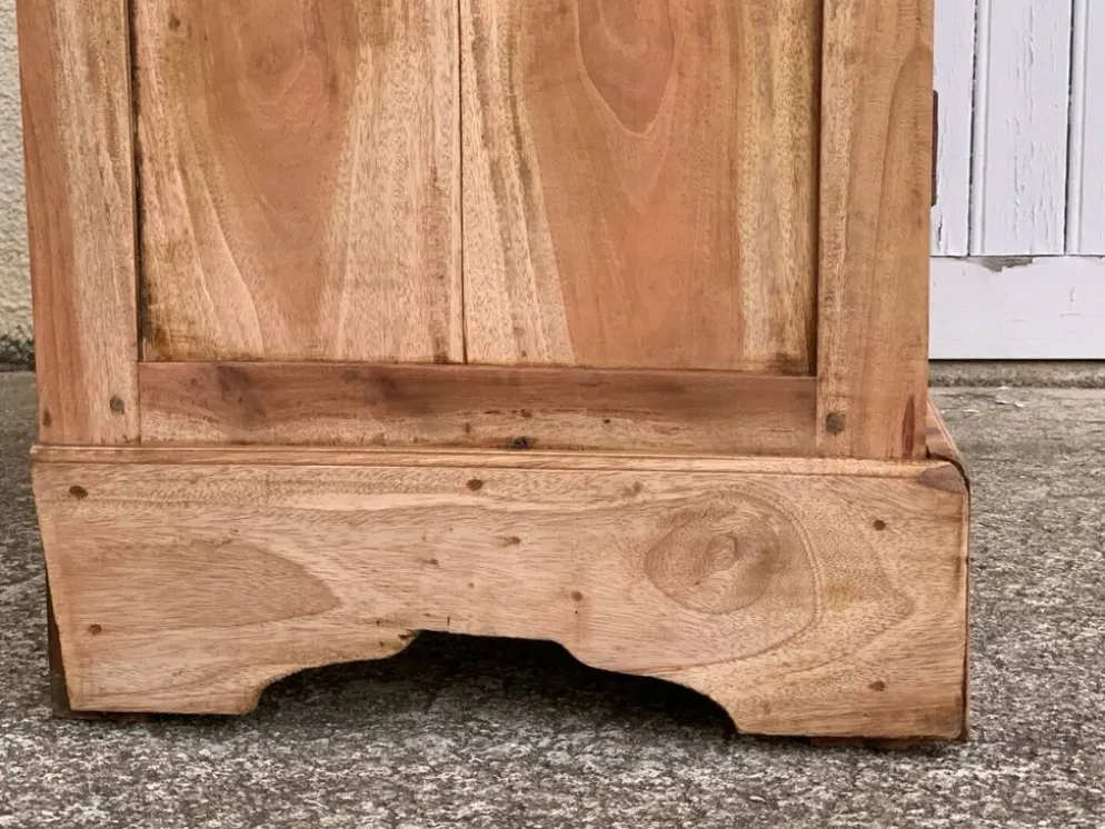 Armoire parisienne en bois brut et vitres gravées 1920