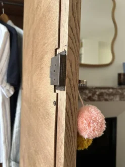 Armoire Parisienne en chêne brut