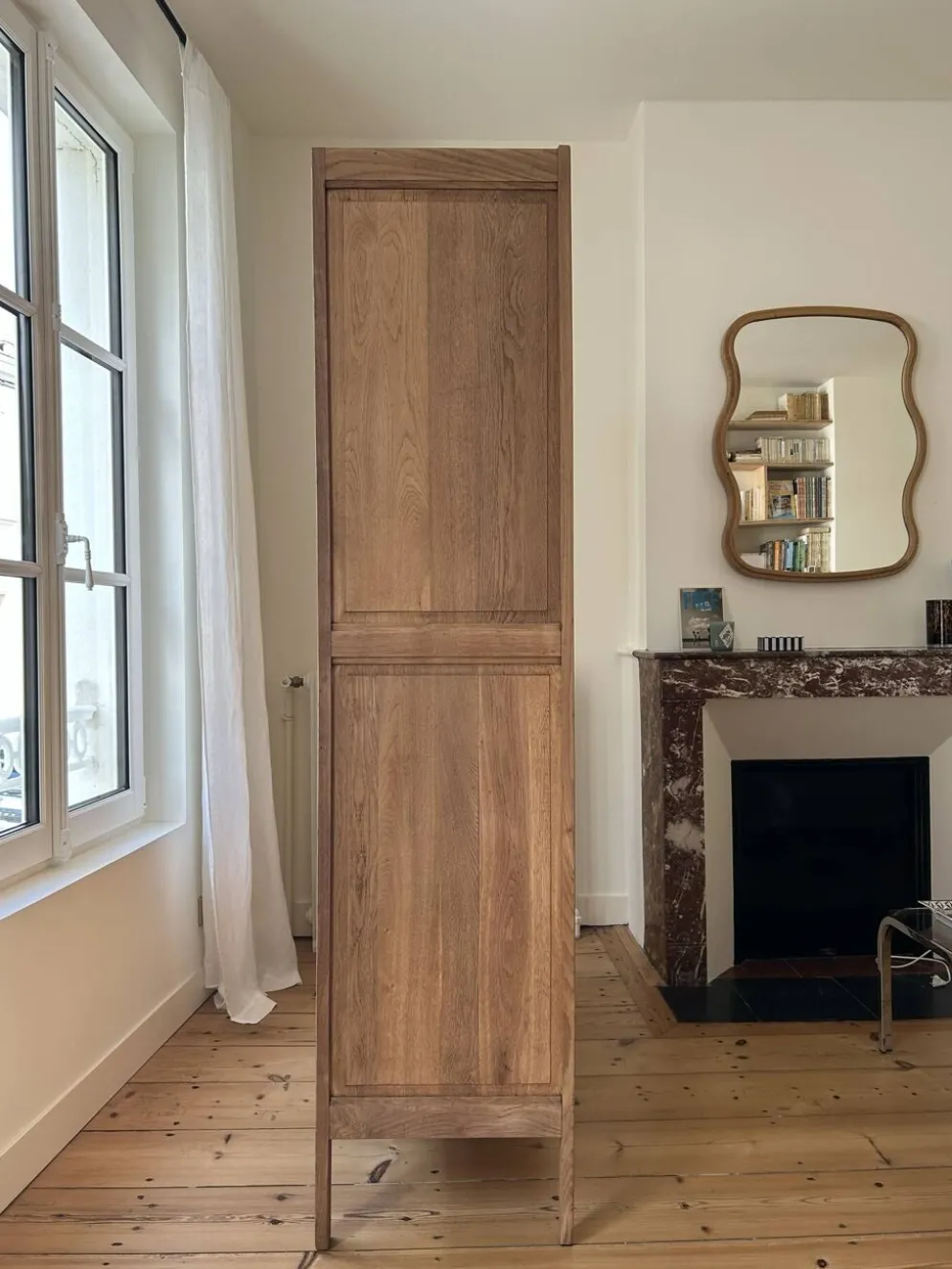 Armoire Parisienne en chêne brut