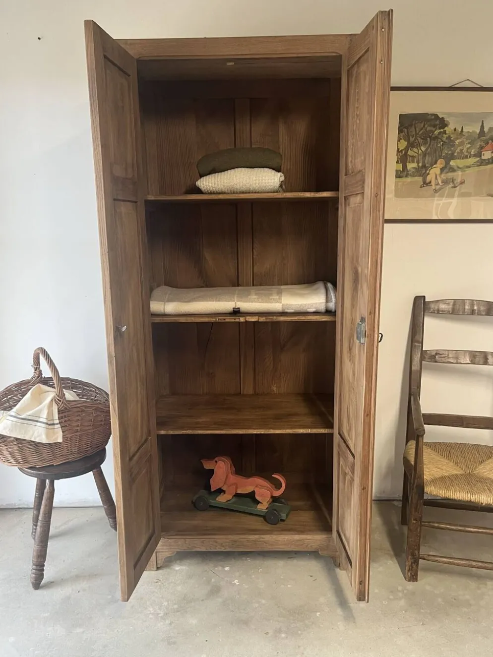 Armoire parisienne en chêne massif