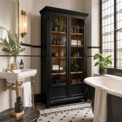 Armoire parisienne noire vitrée rénovée