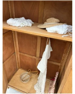 Armoire parisienne rénovée