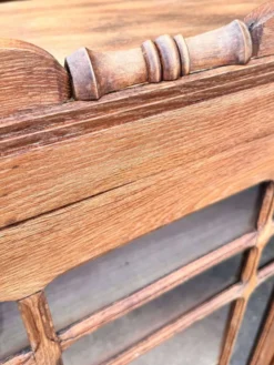 Armoire parisienne rénovée, petit format