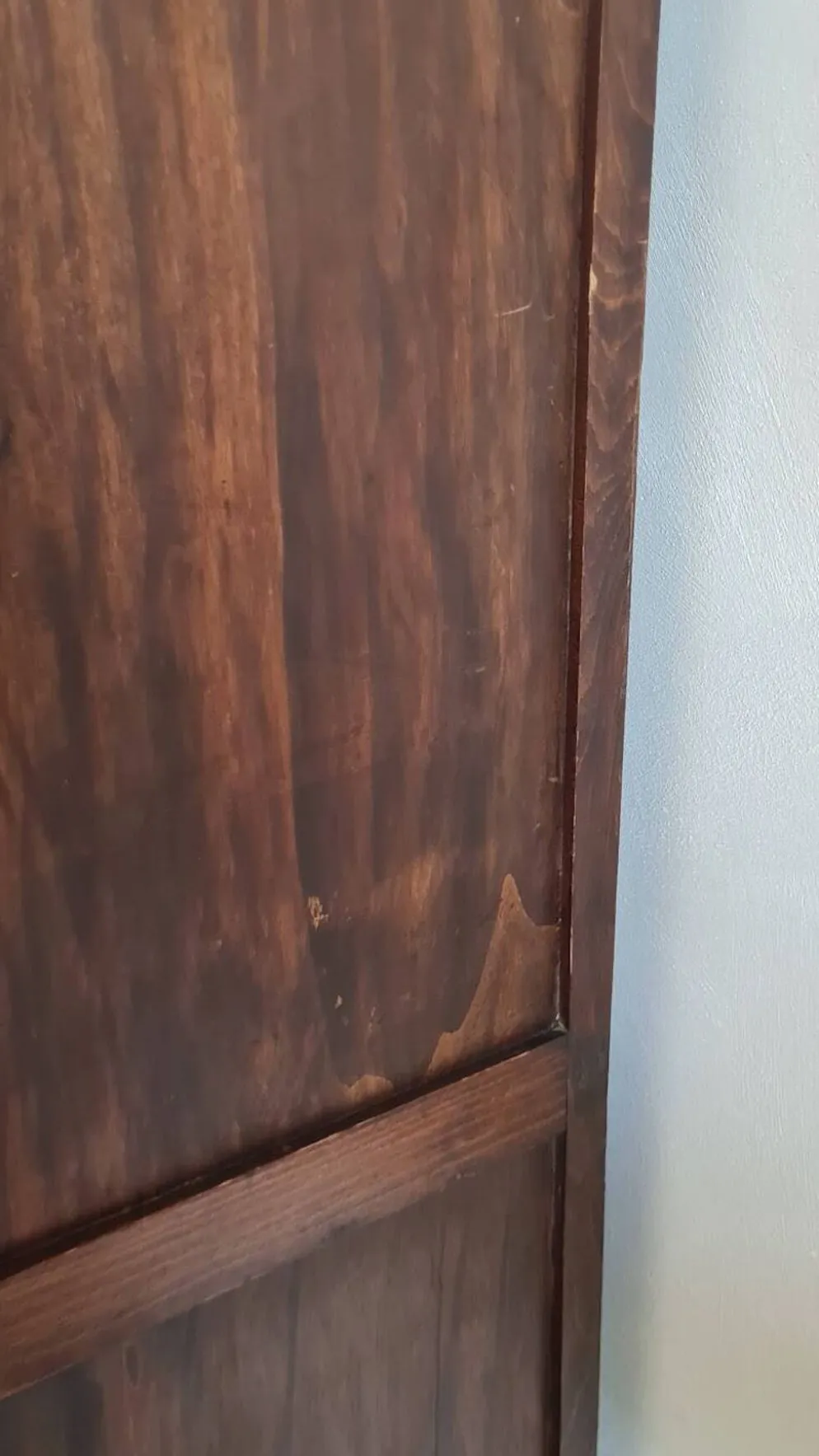Armoire parisienne vitrée