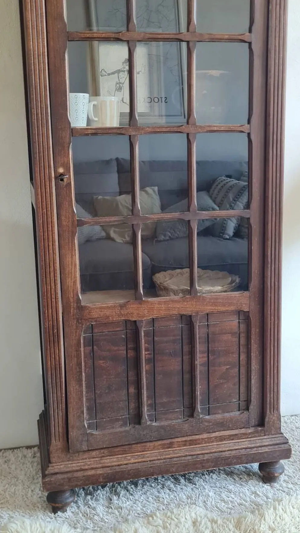 Armoire parisienne vitrée