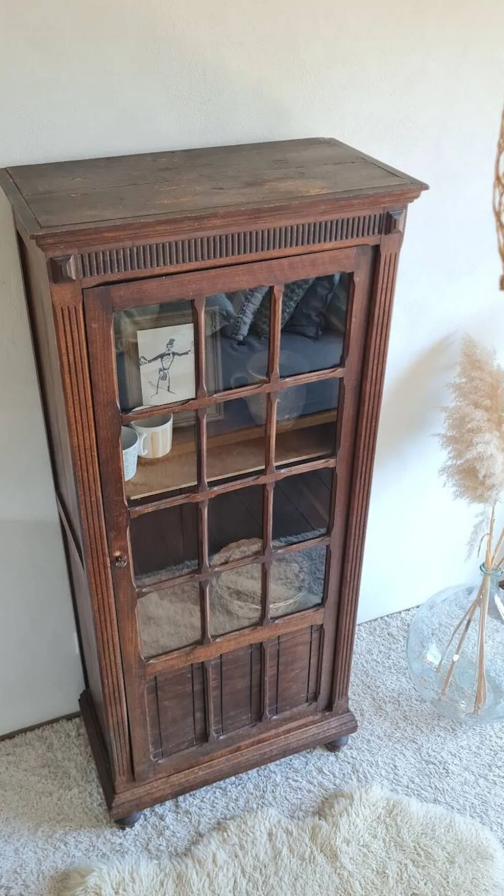Armoire parisienne vitrée