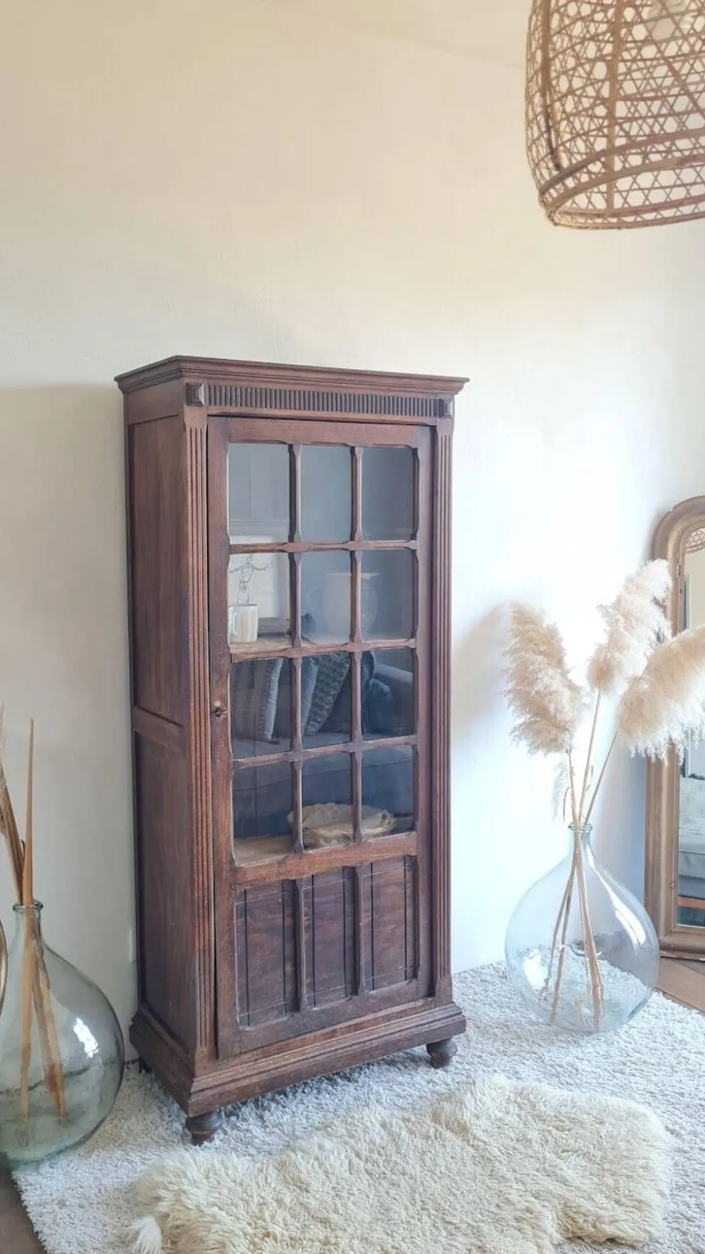 Armoire parisienne vitrée