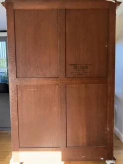 Armoire parisienne vitres biseautées en bois style XIX gustavien