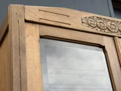 Armoire parisienne vitres biseautées chêne blond art déco 1930