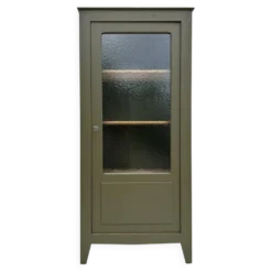 Armoire parisienne vitrine