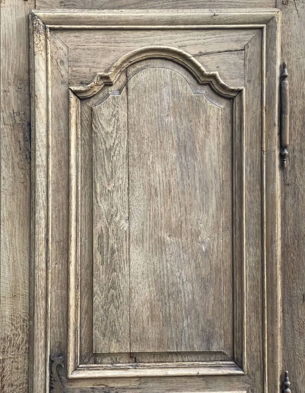 Armoire parisienne XVIIIé à 1 porte bonnetière bois brut