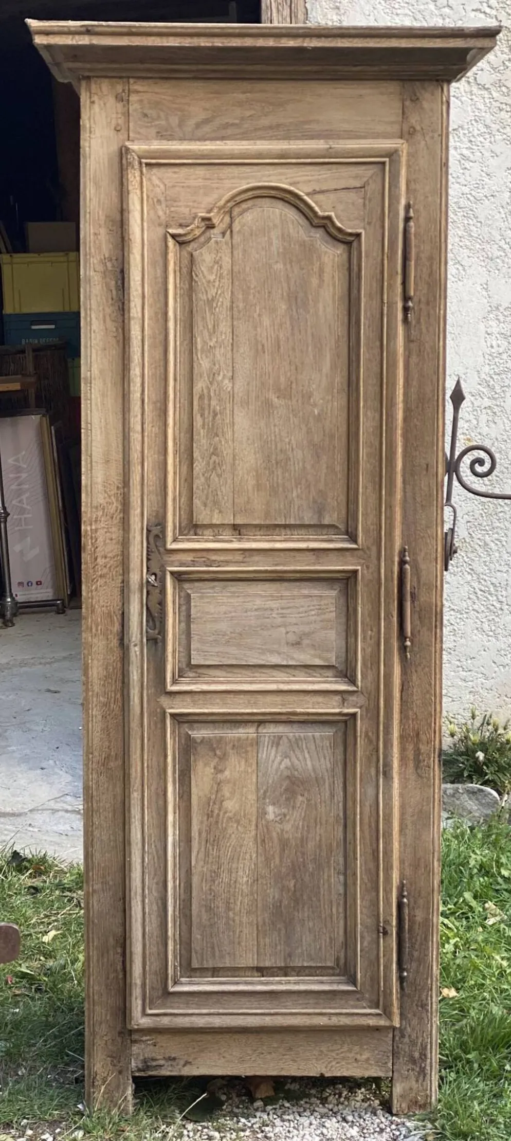 Armoire parisienne XVIIIé à 1 porte bonnetière bois brut