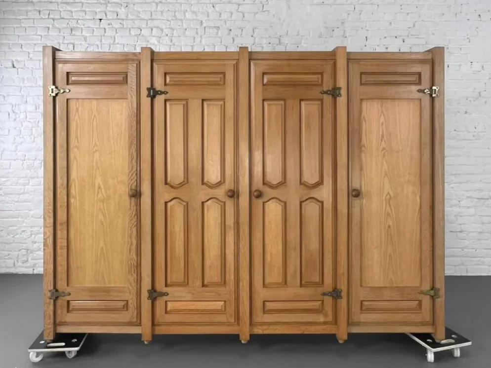 Armoire penderie années 60 par Guillerme et Chambron pour votre Maison