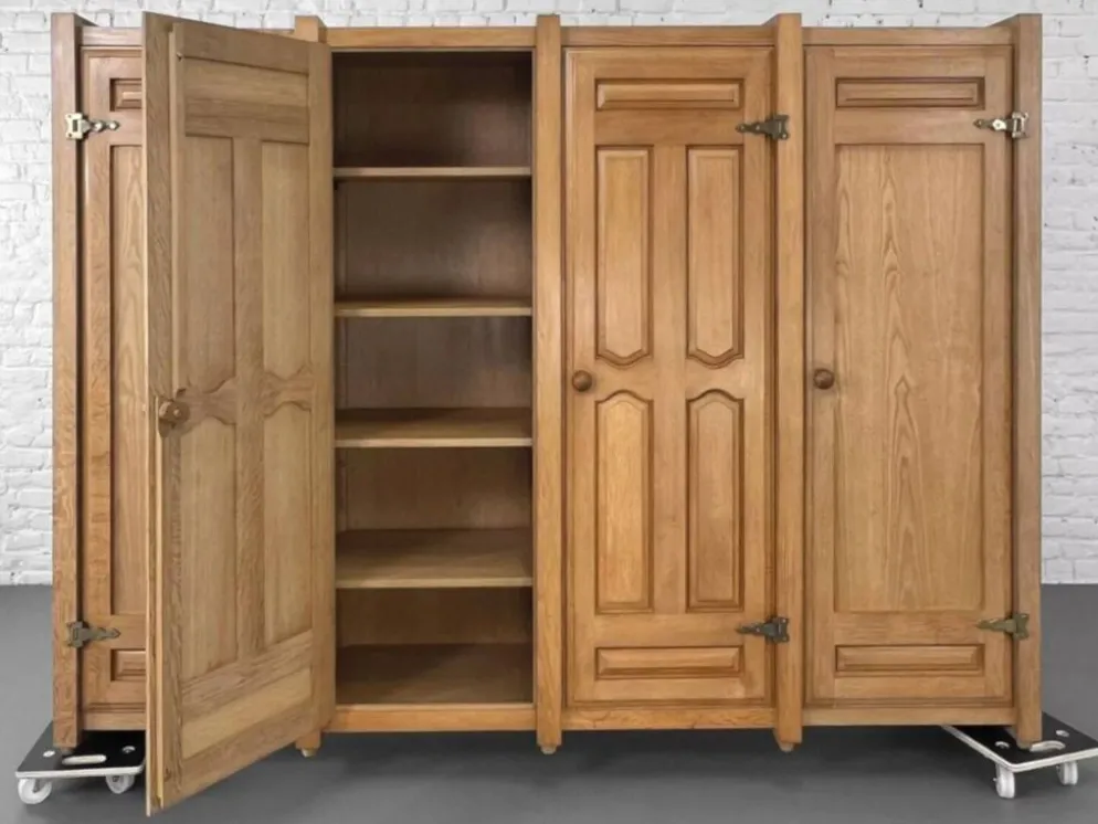 Armoire penderie années 60 par Guillerme et Chambron pour votre Maison