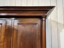 Armoire penderie Empire en merisier XIXème