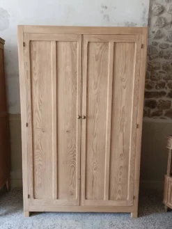 Armoire/penderie parisienne rénovée