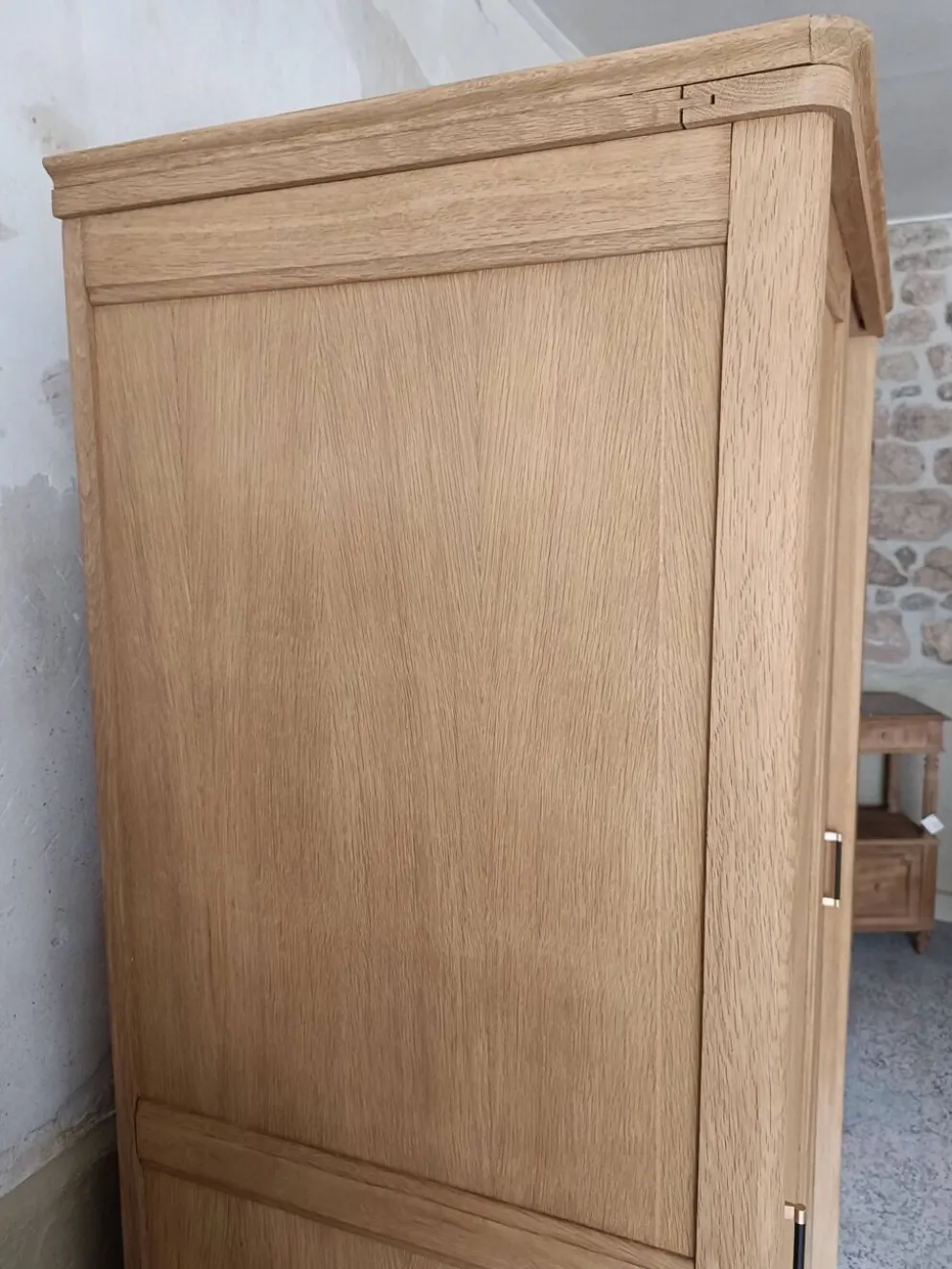 Armoire/penderie portes coulissantes et pieds compas