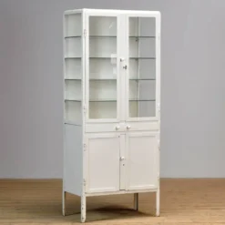 Armoire à pharmacie en fer, années 1950